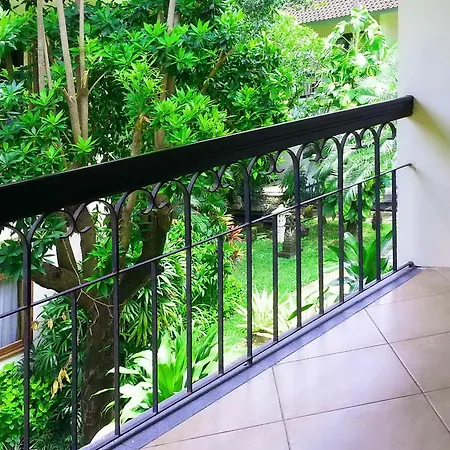 Legian Paradiso Hotel